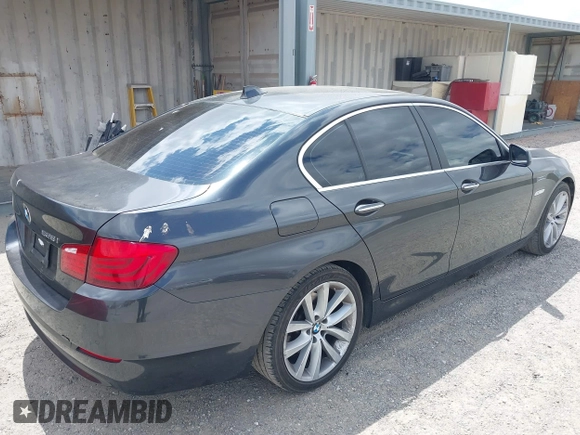 2012 BMW 5 Series 528i z VIN WBAXG5C52CDW24312, wystawiony jako IAAI lot #42083257 z przebiegiem 94 798 mil mil oraz . Historia ofert i sprzedaży dostępna na DreamBid. Obrazek 4.