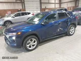 2024 Chevrolet Trax LS with VIN KL77LFE22RC100676, listed as a IAAI auction lot 41784425 with 75,575 mi miles. Bid and sale history available at carsss.com. Image 2.