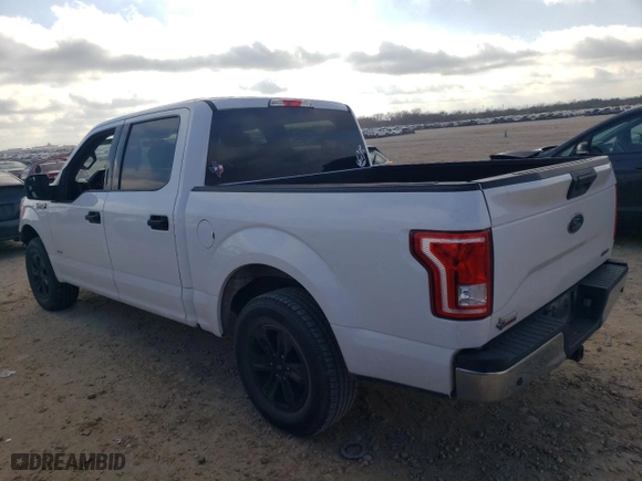 2017 Ford F-150 XL with VIN 1FTEW1CP7HKD07619, listed as a Copart auction lot 43382995 with 67,847 mi miles and Salvage Title. Bid and sale history available at carsss.com. Image 2.