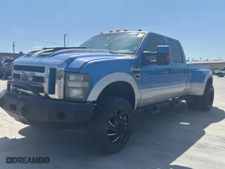 2008 Ford Super Duty F-350 DRW XL with VIN 1FTWW33R18EB36544, listed as a Copart auction lot 53727335 with 208,038 mi miles and Clean Title. Bid and sale history available at carsss.com. Image 2.