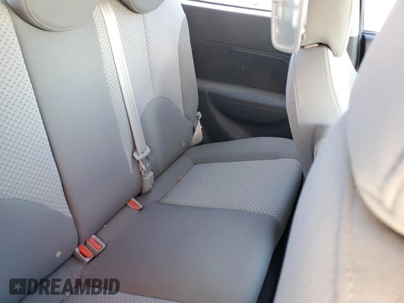 2009 Hyundai Accent Auto SE with VIN KMHCN36C69U128939, listed as a Copart auction lot 76061794 with 85,695 mi miles and Salvage Title. Bid and sale history available at carsss.com. Image 10.