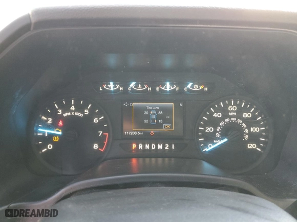 2018 Ford F-150 XL with VIN 1FTMF1EB8JFB17985, listed as a Copart auction lot 88501295 with 117,208 mi miles and Clean Title. Bid and sale history available at carsss.com. Image 9.