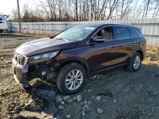 2019 Kia Sorento L with VIN 5XYPG4A3XKG448754, listed as a Copart auction lot 47989245 with 125,461 mi miles and Salvage Title. Bid and sale history available at DreamBid. Image 1.