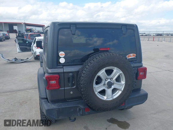 2020 Jeep Wrangler Unlimited Sport Altitude с VIN 1C4HJXDG3LW221691, выставлен на аукционе IAAI как лот 41505933 с пробегом 55 562 миль миль и . История ставок и продаж доступна на DreamBid. Изображение 16.