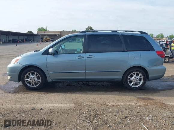 2005 Toyota Sienna XLE with VIN 5TDZA22C75S241730, listed as a IAAI auction lot 42056897 with 264,714 mi miles. Bid and sale history available at carsss.com. Image 14.