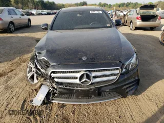 2020 Mercedes-Benz E 350 with VIN WDDZF8EBXLA734339, listed as a Copart auction lot 53854785 with 69,534 mi miles and Salvage Title. Bid and sale history available at DreamBid. Image 5.