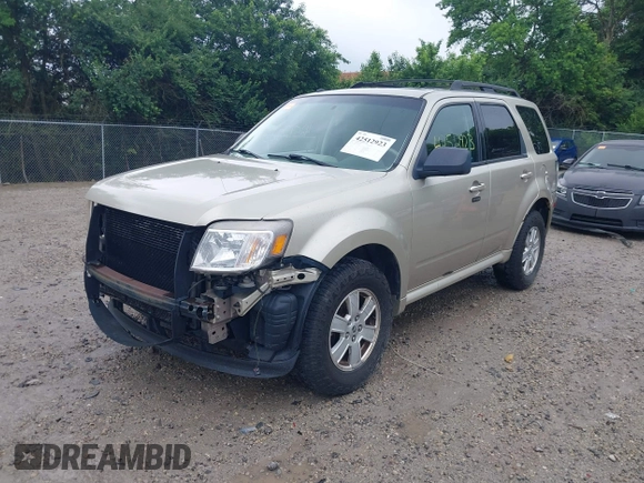 2010 Mercury Mariner with VIN 4M2CN8B73AKJ05123, listed as a IAAI auction lot 42512923 with 240,736 mi miles and . Bid and sale history available at DreamBid. Image 2.