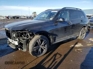 2023 BMW X7 M60i z VIN 5UX33EM09P9R19611, wystawiony jako Copart lot #44160715 z przebiegiem 16 971 mil mil oraz Szkody całkowita. Historia ofert i sprzedaży dostępna na DreamBid. Obrazek 1.