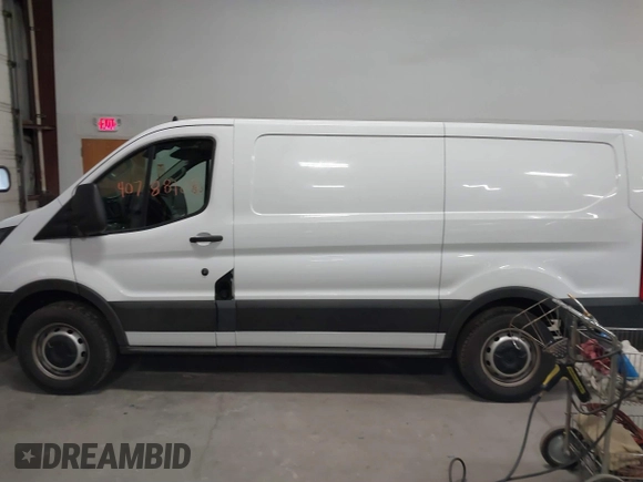 2024 Ford Transit Cargo with VIN 1FTYE1Y89RKA72434, listed as a IAAI auction lot 40788108 with 9,647 mi miles. Bid and sale history available at carsss.com. Image 14.