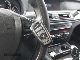 2012 BMW 7 Series 750Li with VIN WBAKB8C50CC963330, listed as a IAAI auction lot 41286275 with 186,335 mi miles. Bid and sale history available at carsss.com. Image 11.