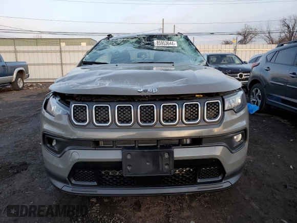 2023 Jeep Compass Latitude with VIN 3C4NJDBN7PT508868, listed as a Copart auction lot 85953644 with 19,083 mi miles and Salvage Title. Bid and sale history available at DreamBid. Image 5.