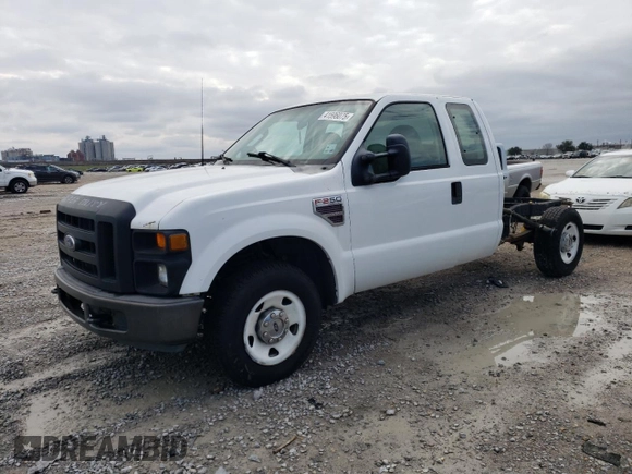 2008 Ford Super Duty F-250 SRW XL with VIN 1FTSX20RX8EB43129, listed as a Copart auction lot 41596075 with 222,514 mi miles and Clean Title. Bid and sale history available at carsss.com. Image 1.