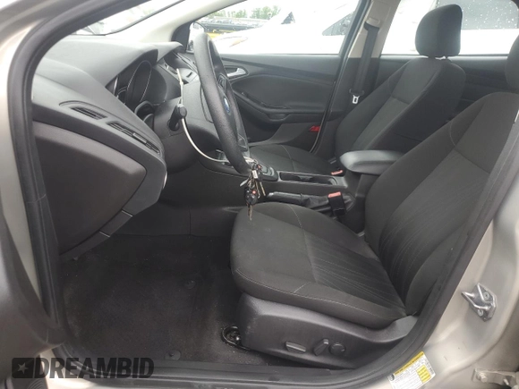 2016 Ford Focus SE с VIN 1FADP3F23GL207732, выставлен на аукционе Copart как лот 57708455 с пробегом 46 086 миль миль и Чистый • Clean title. История ставок и продаж доступна на DreamBid. Изображение 7.