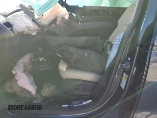 2024 Ford Edge SEL z VIN 2FMPK4J97RBA27846, wystawiony jako Copart lot #49391255 z przebiegiem Nie podano mil oraz Szkoda całkowita • Salvage title. Historia ofert i sprzedaży dostępna na DreamBid. Obrazek 7.