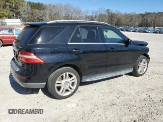2015 Mercedes-Benz M 350 z VIN 4JGDA5HB7FA577866, wystawiony jako Copart lot #41989355 z przebiegiem 50 840 mil mil oraz Szkoda całkowita • Salvage title. Historia ofert i sprzedaży dostępna na DreamBid. Obrazek 3.