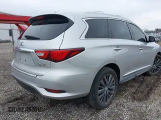 2016 Infiniti QX60 with VIN 5N1AL0MM8GC518533, listed as a IAAI auction lot 41947606 with 100,185 mi miles and . Bid and sale history available at DreamBid. Image 4.