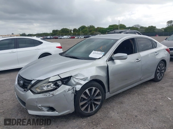 2017 Nissan Altima SV with VIN 1N4AL3AP7HC188945, listed as a IAAI auction lot 42111225 with 157,185 mi miles and . Bid and sale history available at carsss.com. Image 17.