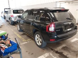2017 Jeep Compass Latitude with VIN 1C4NJDEB1HD125176, listed as a IAAI auction lot 41321936 with 71,822 mi miles and . Bid and sale history available at DreamBid. Image 3.
