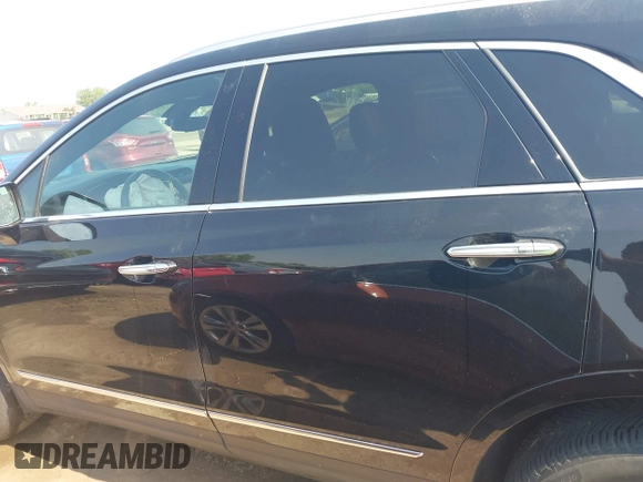 2017 Cadillac XT5 Platinum AWD with VIN 1GYKNFRS6HZ130626, listed as a IAAI auction lot 42470536 with 128,129 mi miles and . Bid and sale history available at DreamBid. Image 14.