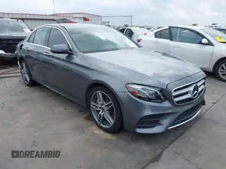 2019 Mercedes-Benz E 300 z VIN WDDZF4KB4KA489825, wystawiony jako IAAI lot #41878228 z przebiegiem 55 029 mil mil oraz . Historia ofert i sprzedaży dostępna na DreamBid. Obrazek 1.