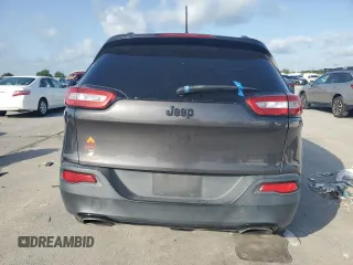 2017 Jeep Cherokee Altitude z VIN 1C4PJLAS2HW662541, wystawiony jako Copart lot #56502885 z przebiegiem 140 835 mil mil oraz Szkoda całkowita • Salvage title. Historia ofert i sprzedaży dostępna na DreamBid. Obrazek 6.