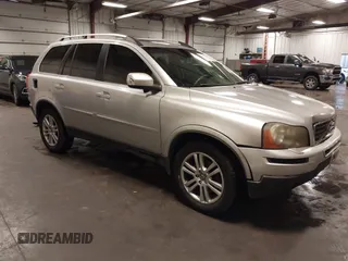 2010 Volvo XC90 I6 with VIN YV4982CZ8A1565370, listed as a IAAI auction lot 42574921 with 162,855 mi miles and . Bid and sale history available at DreamBid. Image 1.