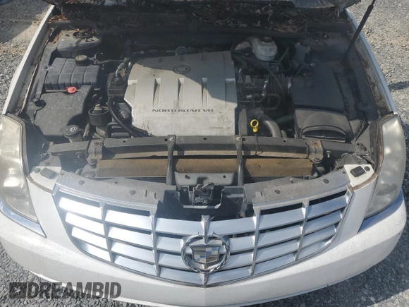 2009 Cadillac DTS Professional Limousine z VIN 1GEEK90Y09U550239, wystawiony jako Copart lot #56123134 z przebiegiem Nie podano mil oraz Szkoda całkowita • Salvage title. Historia ofert i sprzedaży dostępna na DreamBid. Obrazek 11.