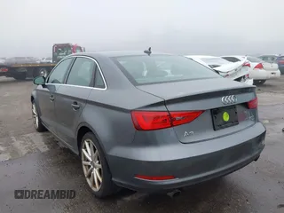 2015 Audi A3 Premium Plus z VIN WAUEFGFF4F1064793, wystawiony jako IAAI lot #42227042 z przebiegiem 191 046 mil mil oraz . Historia ofert i sprzedaży dostępna na DreamBid. Obrazek 3.