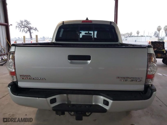 2007 Toyota Tacoma PreRunner with VIN 5TEJU62N47Z467176, listed as a IAAI auction lot 41472193 with NaN miles. Bid and sale history available at carsss.com. Image 17.