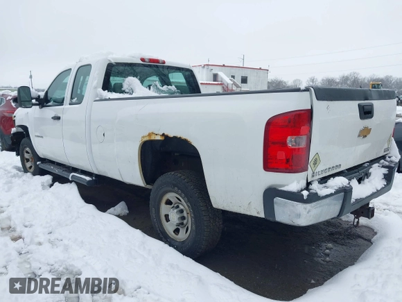 2009 Chevrolet Silverado 3500HD with VIN 1GCHC79K69E151898, listed as a IAAI auction lot 41489796 with 222,025 mi miles and . Bid and sale history available at DreamBid. Image 3.