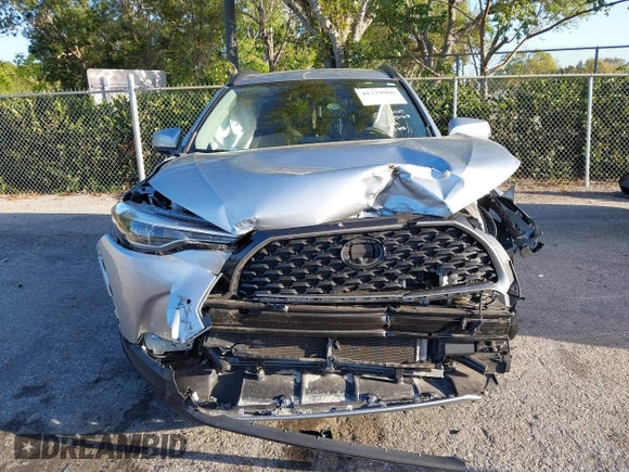 2022 Toyota Corolla Cross XLE с VIN 7MUEAAAG9NV005163, выставлен на аукционе IAAI как лот 41739906 с пробегом 55 424 миль миль и . История ставок и продаж доступна на DreamBid. Изображение 12.