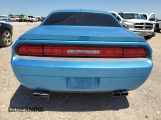 2010 Dodge Challenger R/T Classic z VIN 2B3CJ5DT3AH130736, wystawiony jako Copart lot #53947775 z przebiegiem 113 884 mil mil oraz Szkoda całkowita • Salvage title. Historia ofert i sprzedaży dostępna na DreamBid. Obrazek 6.