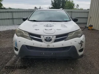 2015 Toyota RAV4 LE с VIN 2T3BFREV2FW231616, выставлен на аукционе Copart как лот 61031185 с пробегом 260 365 миль миль и Списание • Salvage title. История ставок и продаж доступна на DreamBid. Изображение 5.