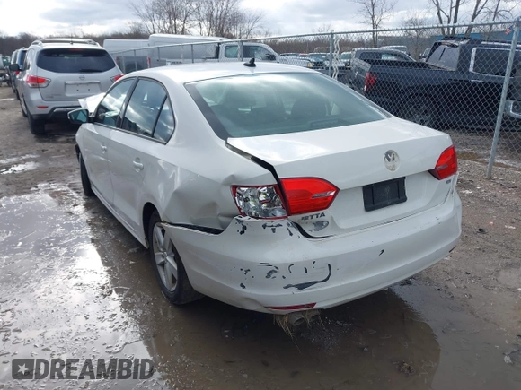 2012 Volkswagen Jetta TDI w/Premium & Nav with VIN 3VWLL7AJ8CM094552, listed as a IAAI auction lot 41962900 with 158,868 mi miles and . Bid and sale history available at DreamBid. Image 3.