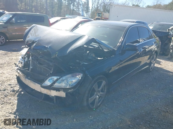 2012 Mercedes-Benz E 350 Luxury with VIN WDDHF8JB0CA560086, listed as a IAAI auction lot 41810824 with 151,442 mi miles and . Bid and sale history available at carsss.com. Image 16.