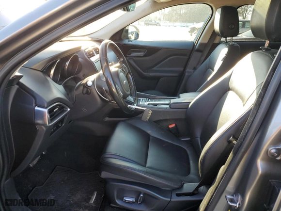 2019 Jaguar F-PACE 25t Premium with VIN SADCJ2FX8KA361424, listed as a Copart auction lot 88432435 with NaN miles and Salvage Title. Bid and sale history available at carsss.com. Image 7.