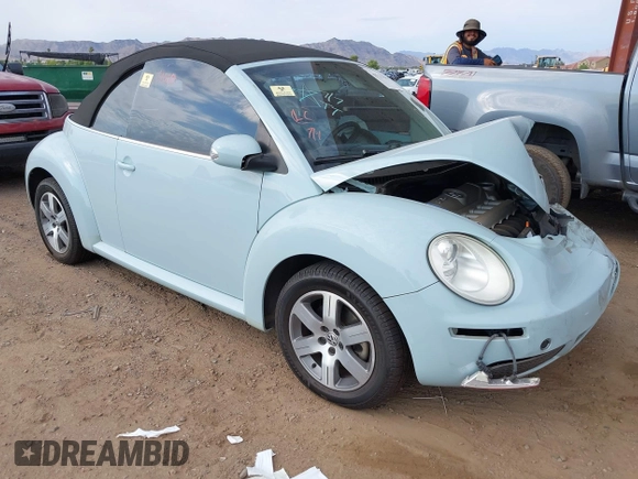 2006 Volkswagen Beetle with VIN 3VWRF31Y26M316675, listed as a IAAI auction lot 42732597 with Not provided miles and . Bid and sale history available at DreamBid. Image 1.