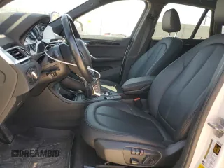 2018 BMW X1 sDrive28i with VIN WBXHU7C34J5H42983, listed as a Copart auction lot 49163645 with 73,508 mi miles and Salvage Title. Bid and sale history available at carsss.com. Image 7.