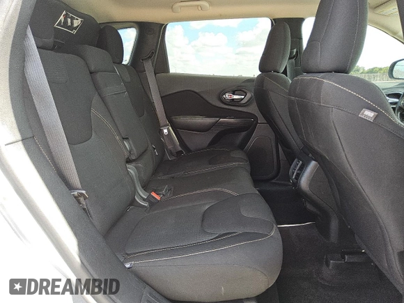2016 Jeep Cherokee Latitude with VIN 1C4PJMCS0GW241483, listed as a Copart auction lot 53945455 with 125,314 mi miles and Clean Title. Bid and sale history available at carsss.com. Image 10.