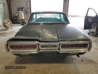 1965 Ford Thunderbird с VIN 5Y87Z145008, выставлен на аукционе Copart как лот 51123095 с пробегом 898 350 миль миль и Списание • Salvage title. История ставок и продаж доступна на DreamBid. Изображение 6.