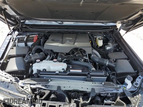 2024 Lexus GX 550 Premium z VIN JTJTBCDX1R5027690, wystawiony jako Copart lot #55492475 z przebiegiem 6 124 mil mil oraz Szkoda całkowita • Salvage title. Historia ofert i sprzedaży dostępna na DreamBid. Obrazek 12.
