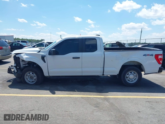 2022 Ford F-150 XL with VIN 1FTFX1E58NFB73477, listed as a IAAI auction lot 42313280 with 18,935 mi miles and . Bid and sale history available at DreamBid. Image 14.