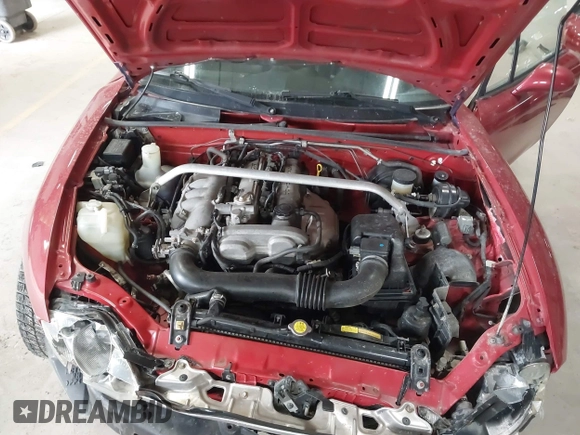 2001 Mazda MX-5 Miata with VIN JM1NB353X10215794, listed as a IAAI auction lot 42092359 with 121,684 mi miles and . Bid and sale history available at DreamBid. Image 10.