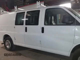2022 GMC Savana Cargo Van with VIN 1GTW7AF77N1222004, listed as a IAAI auction lot 40864118 with 66,592 mi miles. Bid and sale history available at carsss.com. Image 14.