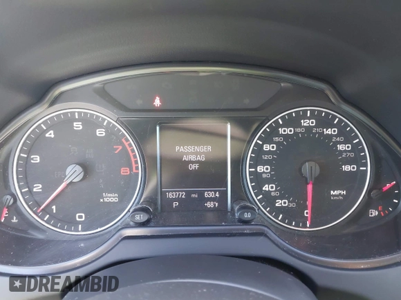 2010 Audi Q5 Premium Plus z VIN WA1LKAFP9AA096749, wystawiony jako IAAI lot #42058422 z przebiegiem 163 772 mil mil oraz . Historia ofert i sprzedaży dostępna na DreamBid. Obrazek 7.