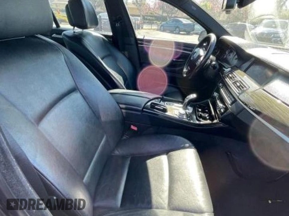 2013 BMW 5 Series 535i with VIN WBAFR7C59DC818571, listed as a Copart auction lot 46005025 with 158,098 mi miles and Clean Title. Bid and sale history available at DreamBid. Image 5.