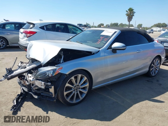 2018 Mercedes-Benz C 300 with VIN WDDWK4JB6JF754939, listed as a IAAI auction lot 37406882 with 73,043 mi miles and . Bid and sale history available at DreamBid. Image 18.