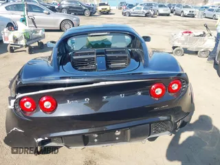 2007 Lotus Elise z VIN SCCPC11167HL32585, wystawiony jako IAAI lot #41438998 z przebiegiem Nie podano mil oraz . Historia ofert i sprzedaży dostępna na DreamBid. Obrazek 15.