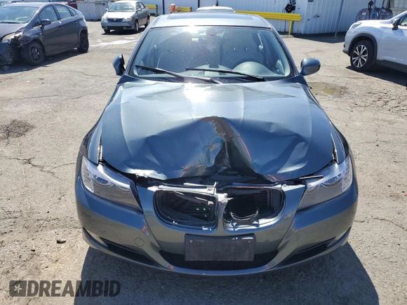 2011 BMW 3 Series 328i with VIN WBAPH5C57BA442733, listed as a Copart auction lot 51295525 with 95,182 mi miles and Salvage Title. Bid and sale history available at carsss.com. Image 5.