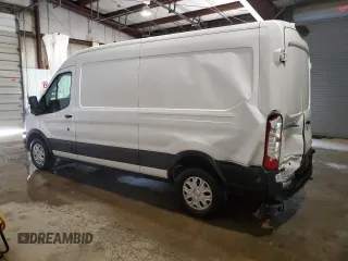 2022 Ford E-Transit Cargo with VIN 1FTBW9CK2NKA33103, listed as a Copart auction lot 62696104 with 27,706 mi miles and Salvage Title. Bid and sale history available at carsss.com. Image 2.
